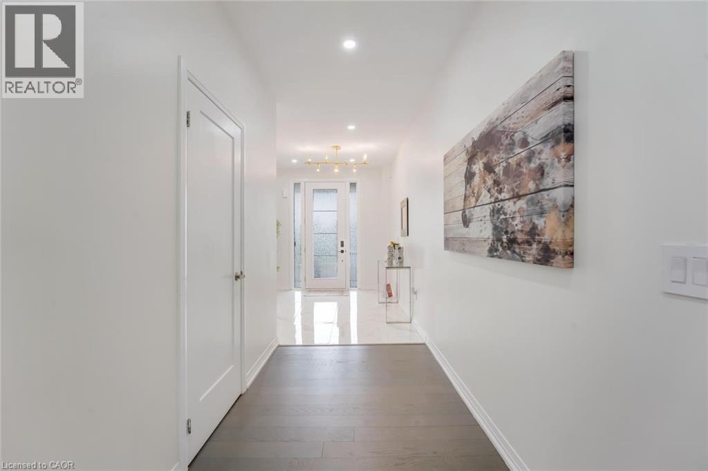116 CROSSMORE Crescent - 6