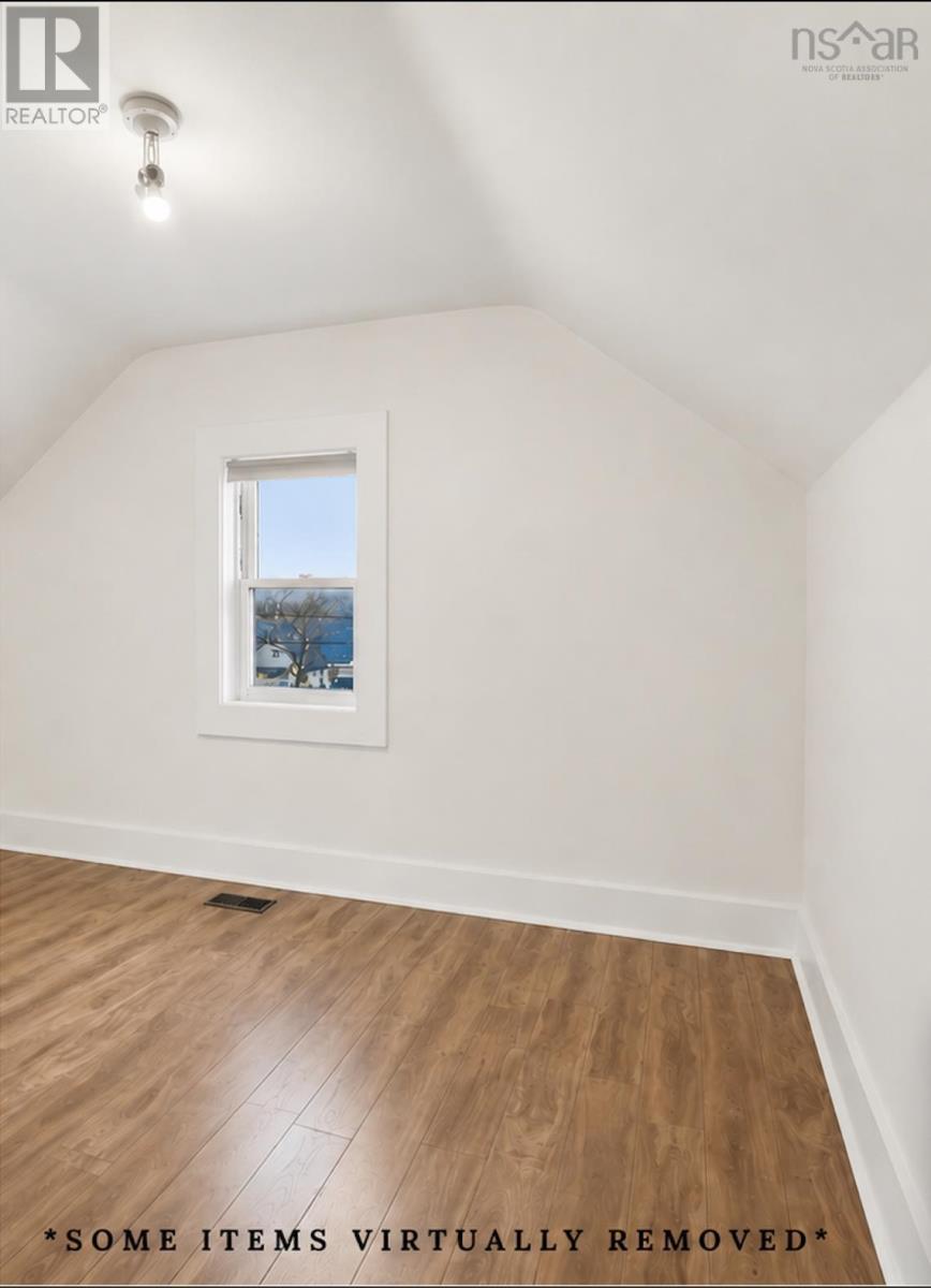 4 Herbert Road - 23