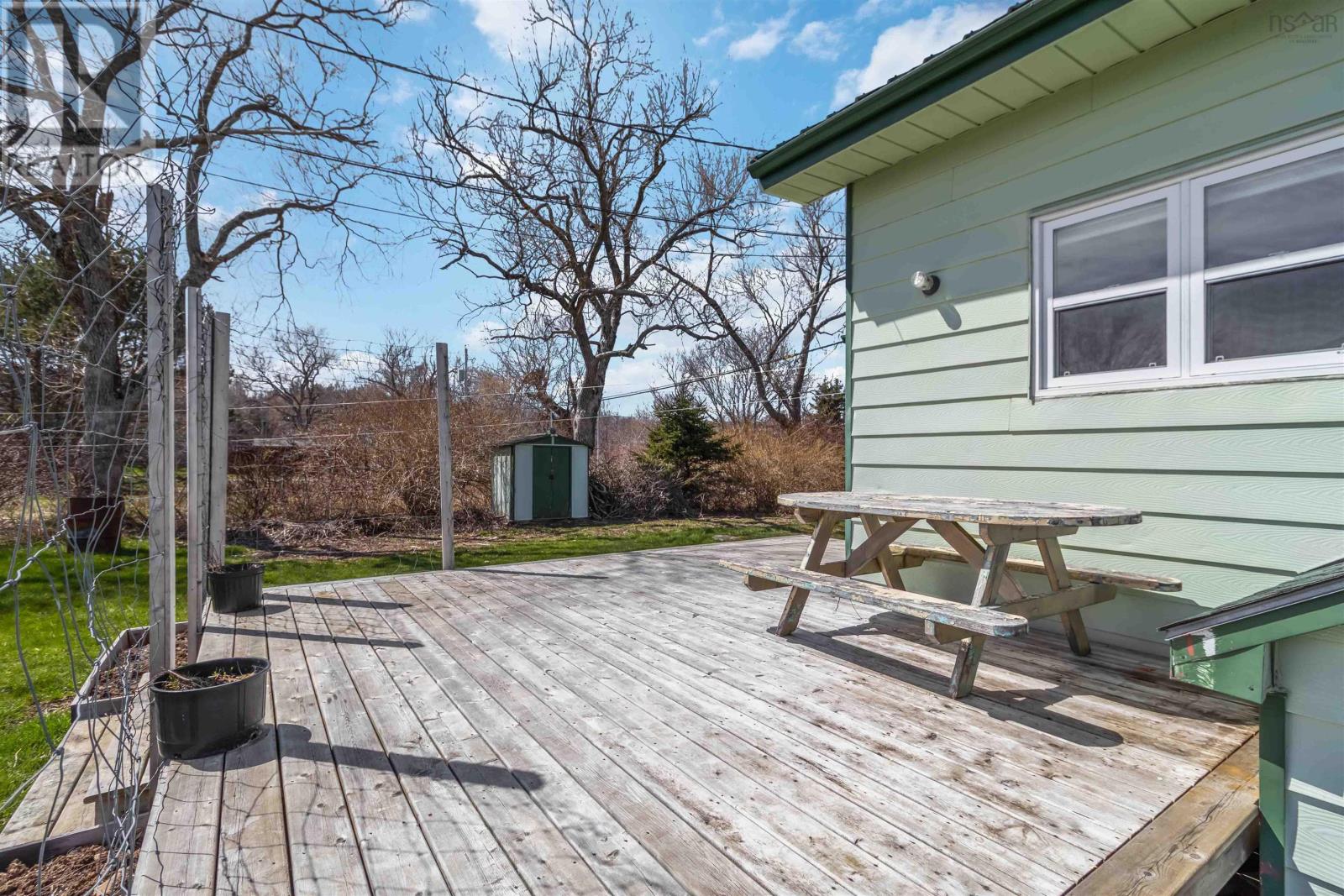 4 Herbert Road - 28