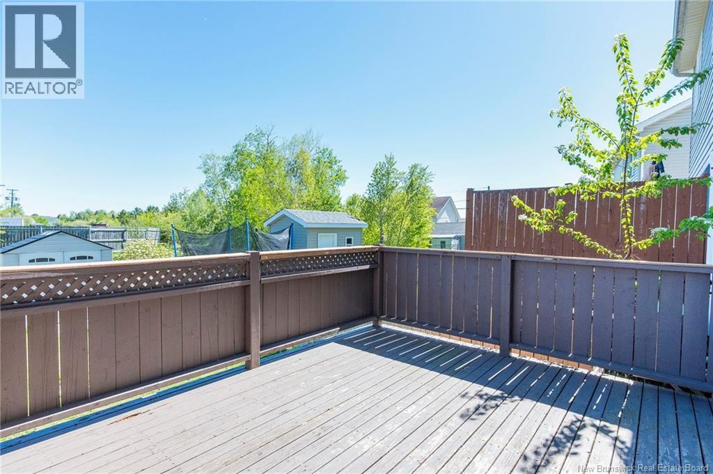 153 Ivy Road - 33