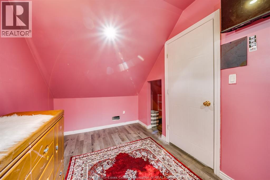 1180 LANGLOIS AVENUE - 21