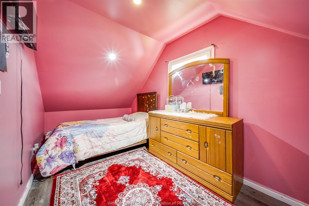 1180 LANGLOIS AVENUE - 20