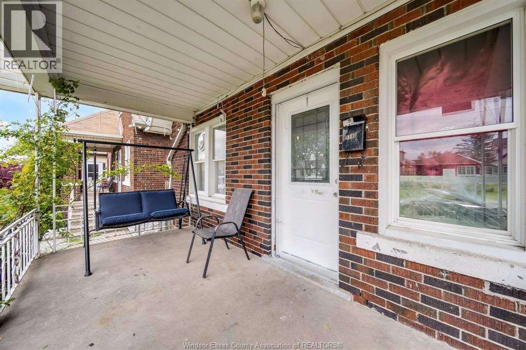 1180 LANGLOIS AVENUE - 4
