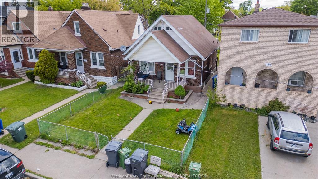 1180 LANGLOIS AVENUE - 3