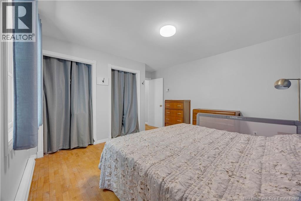 1369 Main Street - 23