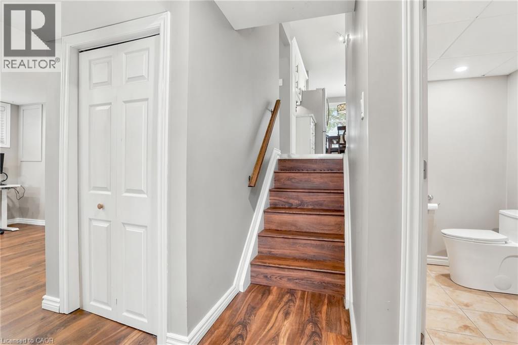 35 GRETNA Court - 21