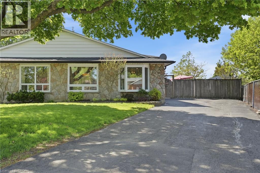 35 GRETNA Court - 1