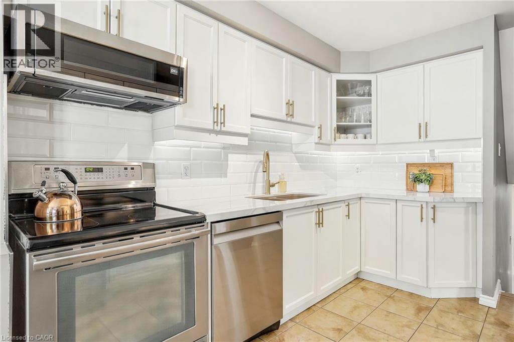 35 GRETNA Court - 10