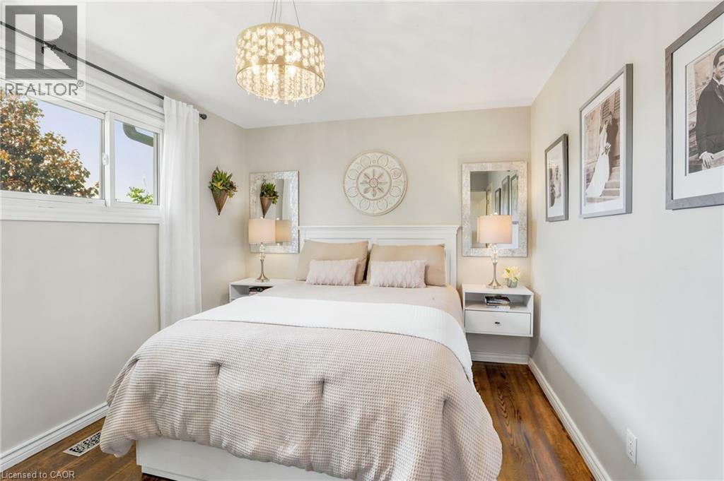 35 GRETNA Court - 15