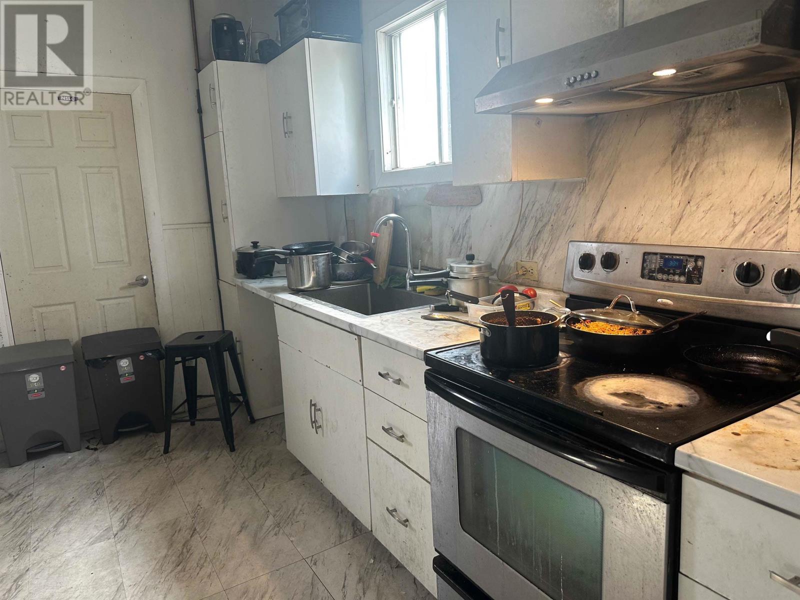 80 Swan Street - 4