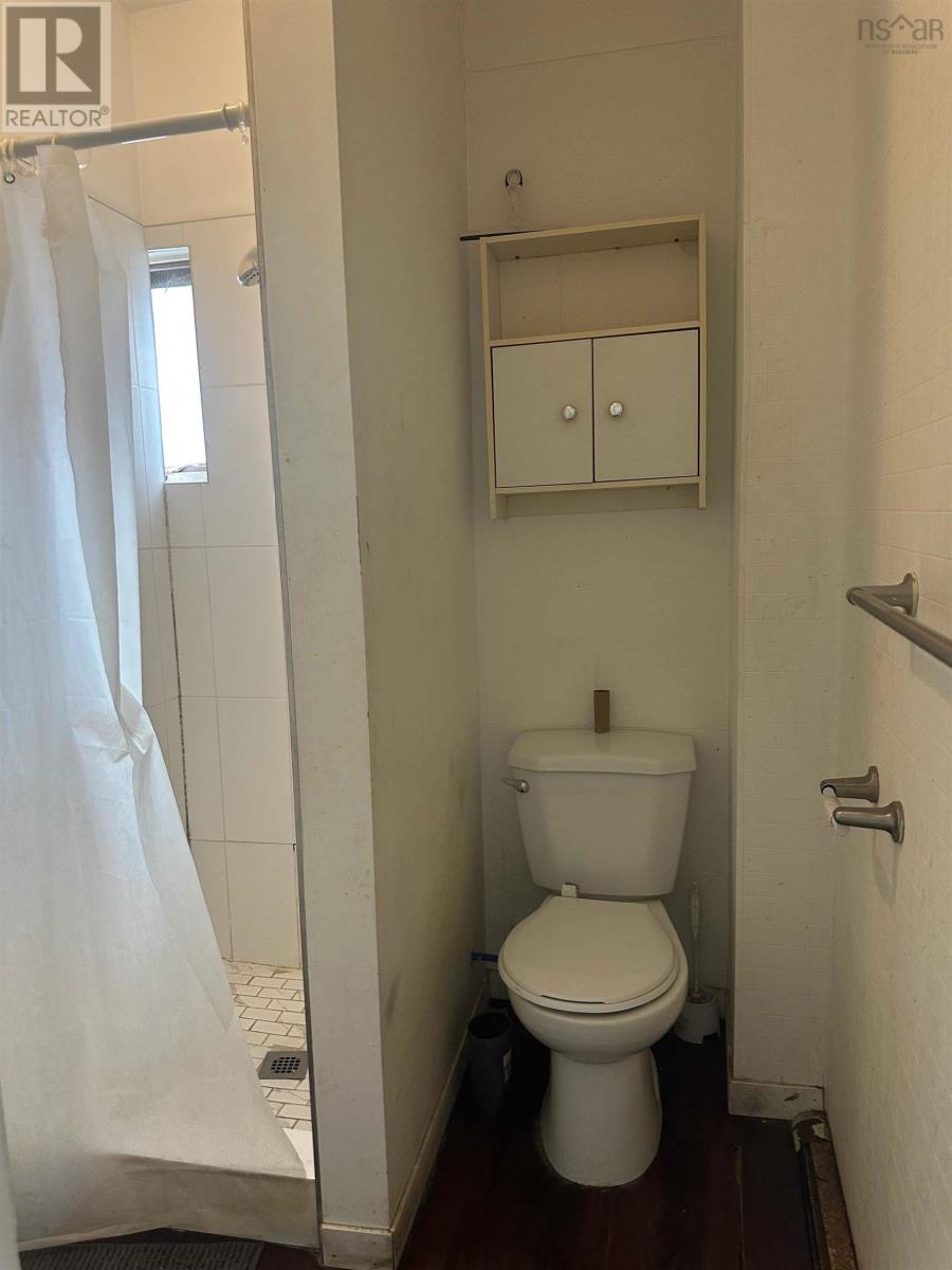 80 Swan Street - 8