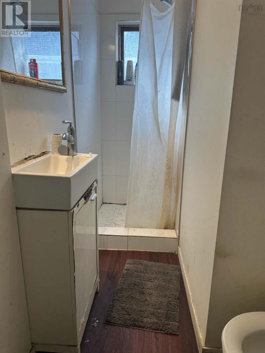 80 Swan Street - 7
