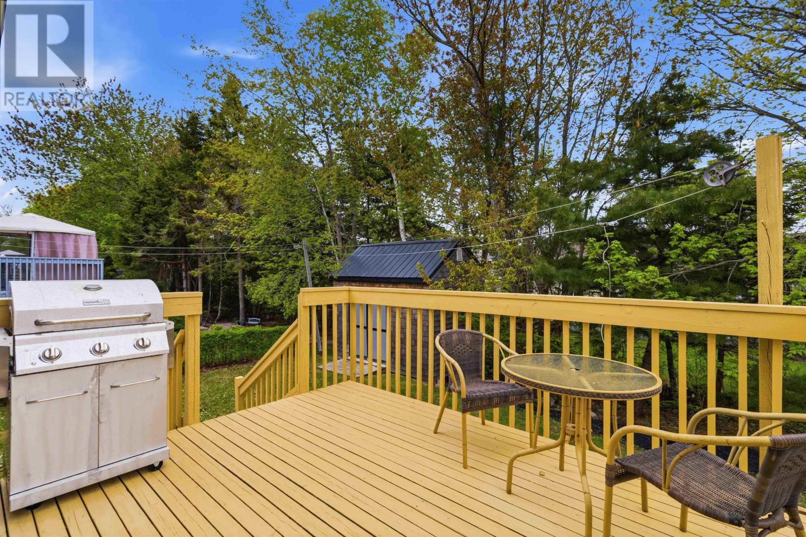 15 White Birch Lane - 43