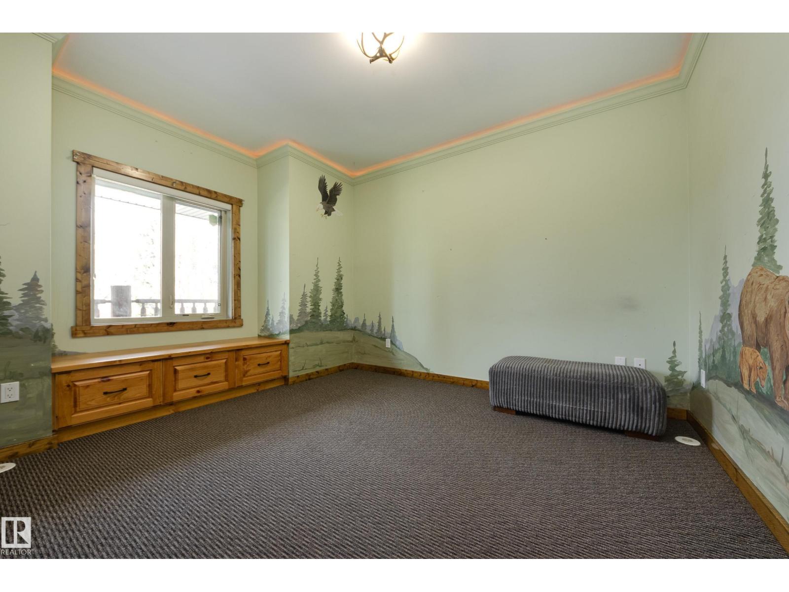 10811 67 ST NW - 18