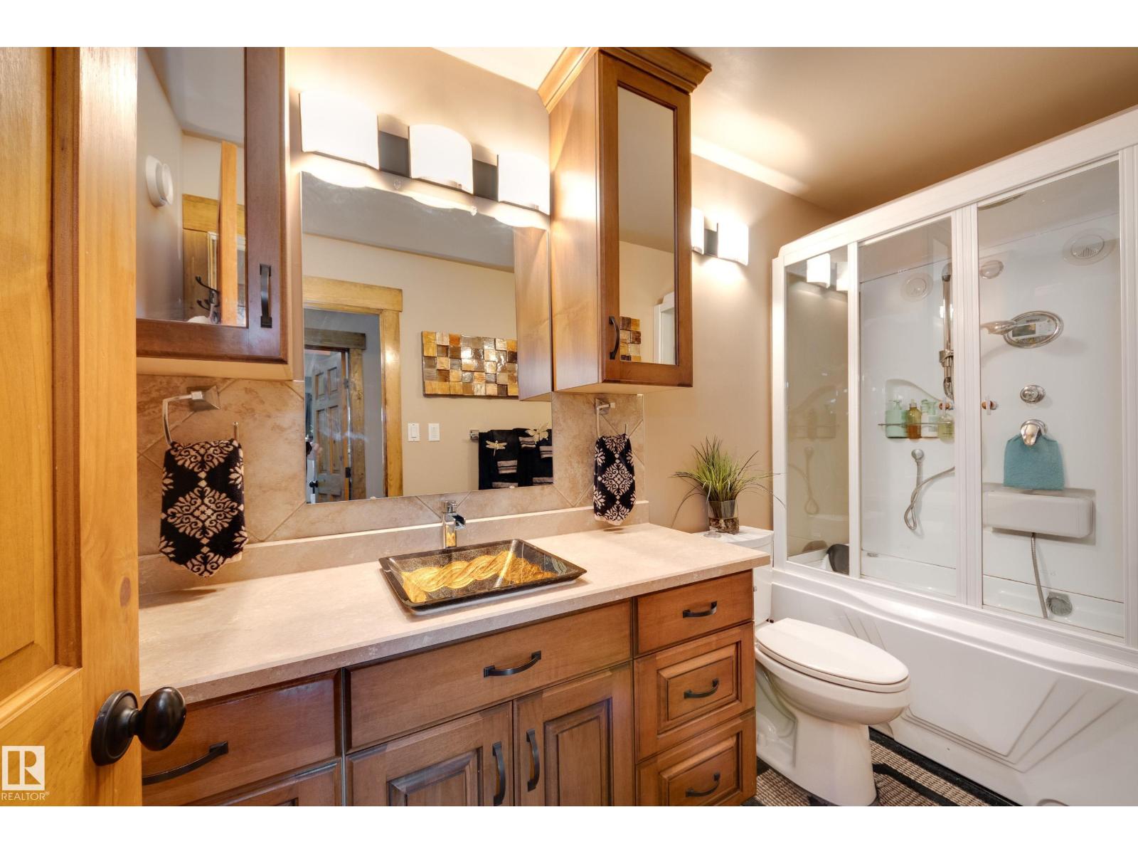 10811 67 ST NW - 20