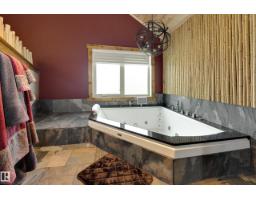 10811 67 St Nw, Edmonton, AB T6A2S3 Photo 19