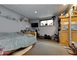 Bedroom 2 - 10811 67 St Nw, Edmonton, AB T6A2S3 Photo 6