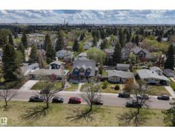 Recreation room - 10811 67 St Nw, Edmonton, AB T6A2S3 Photo 10