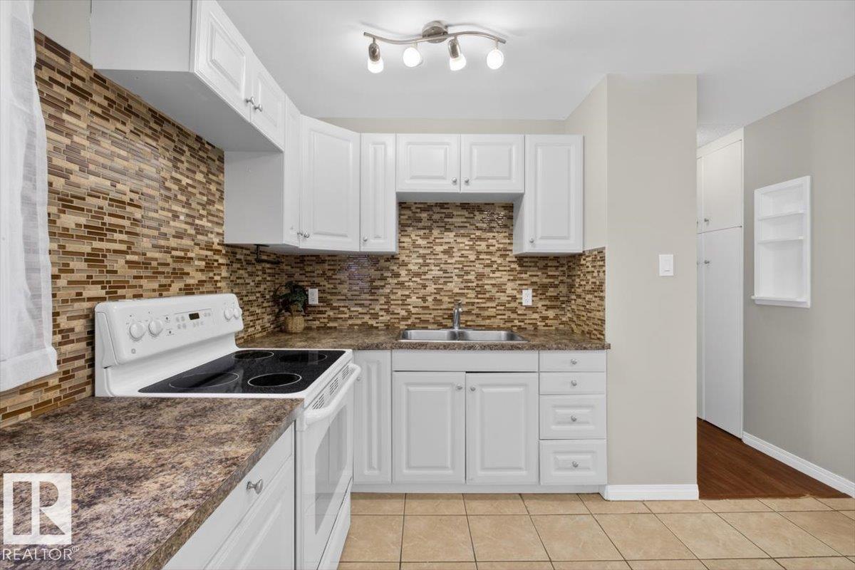 4630 114 AV NW - 16