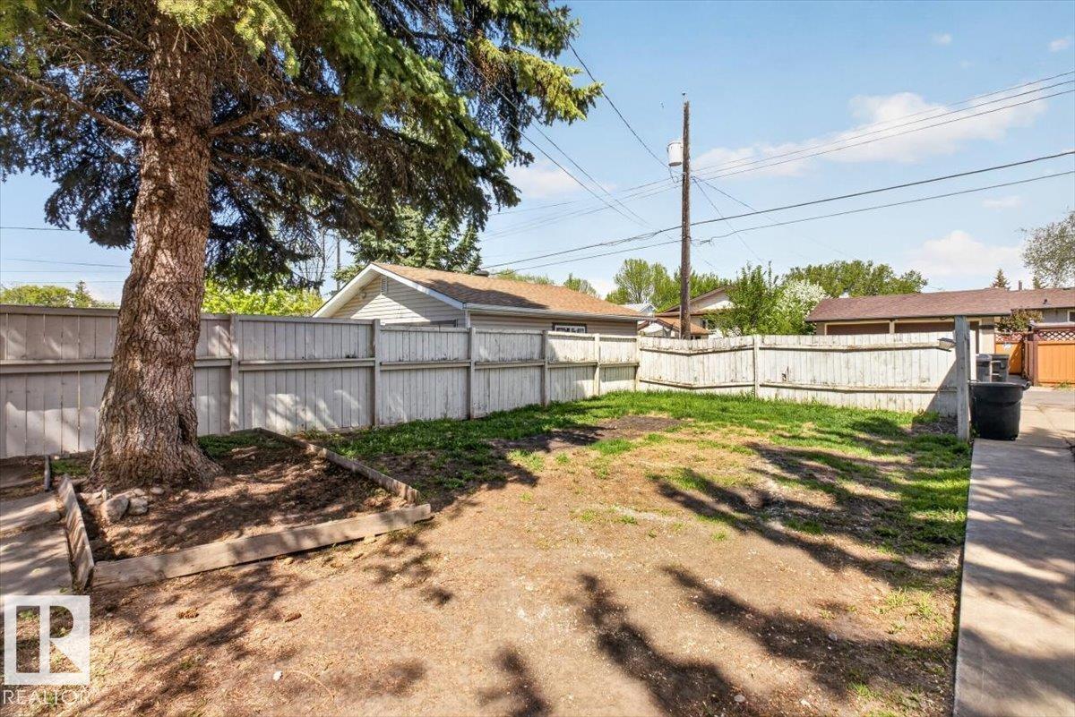 4630 114 AV NW - 43