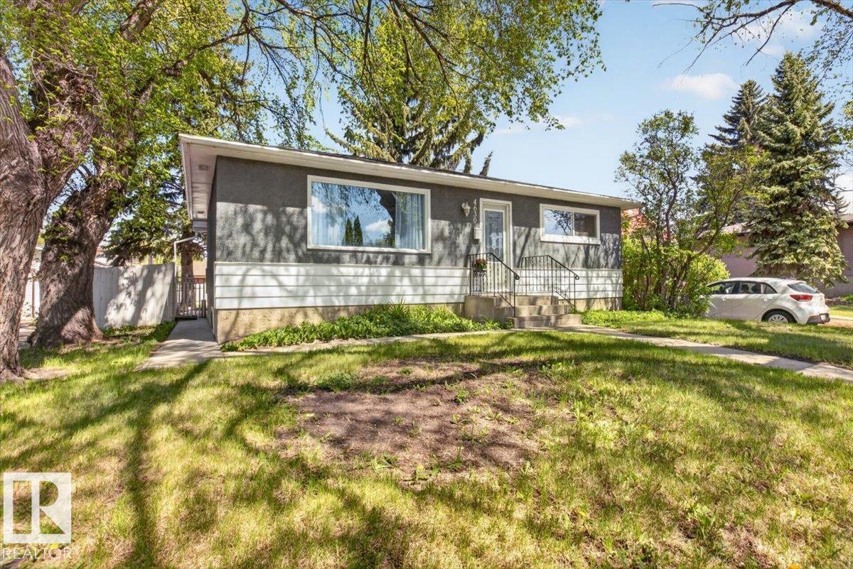 4630 114 AV NW - 5