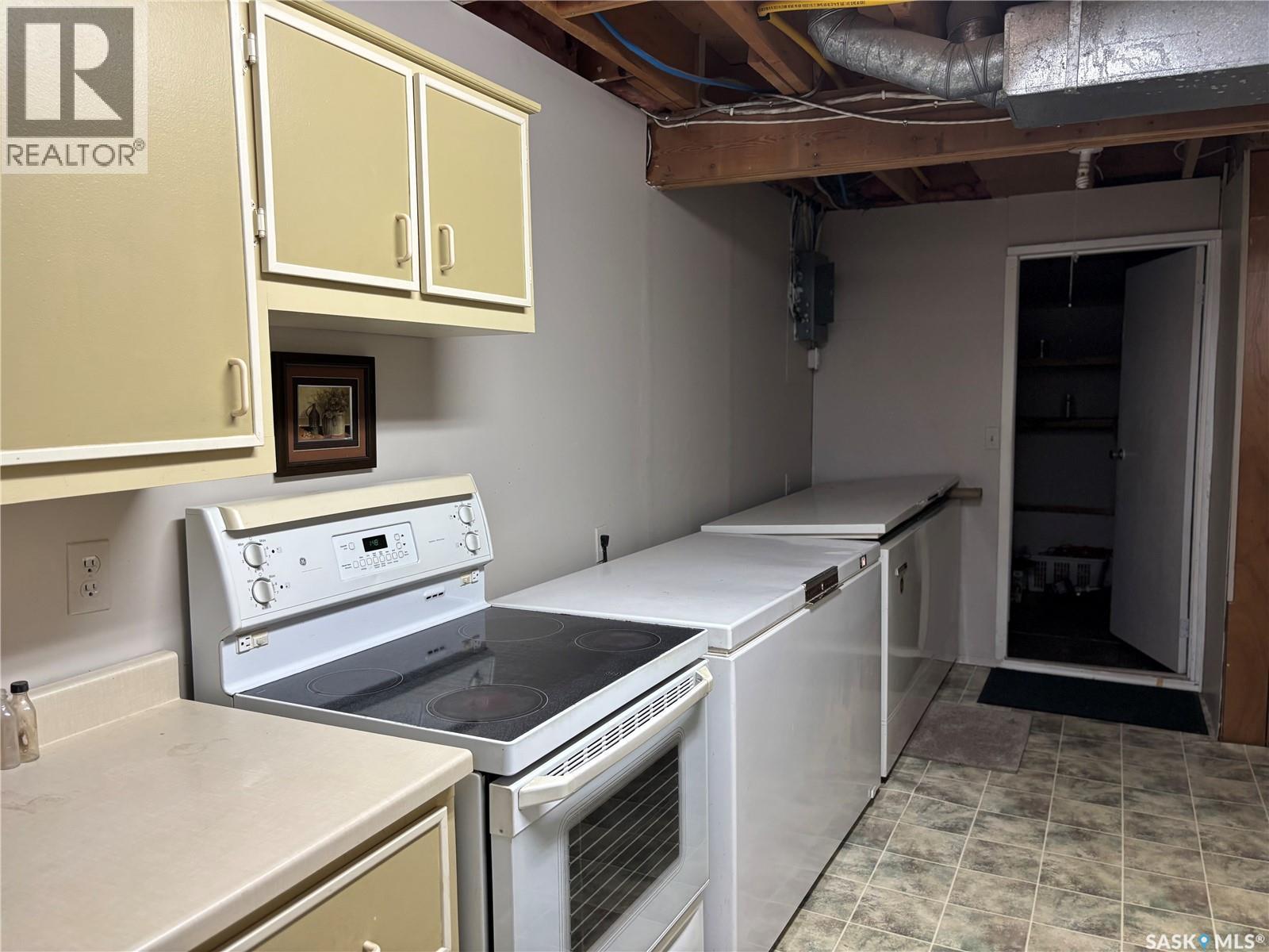 91 2nd AVENUE - 40