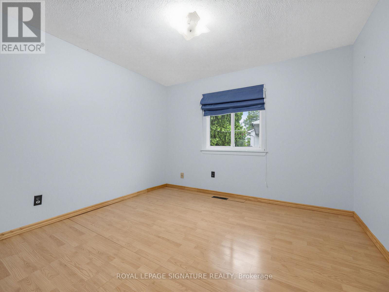 #46 50 BLACKWELL AVENUE - 18