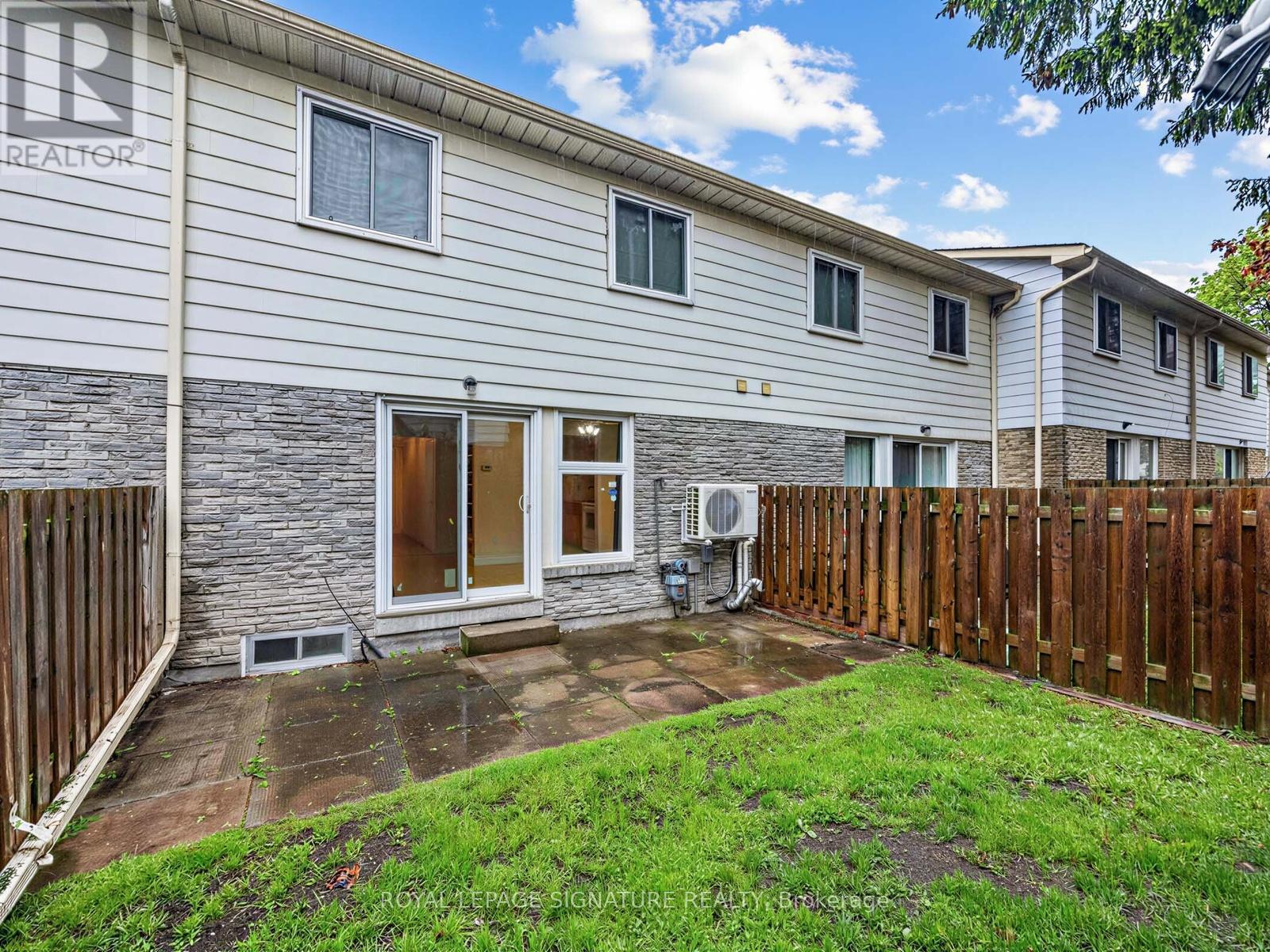 #46 50 BLACKWELL AVENUE - 31