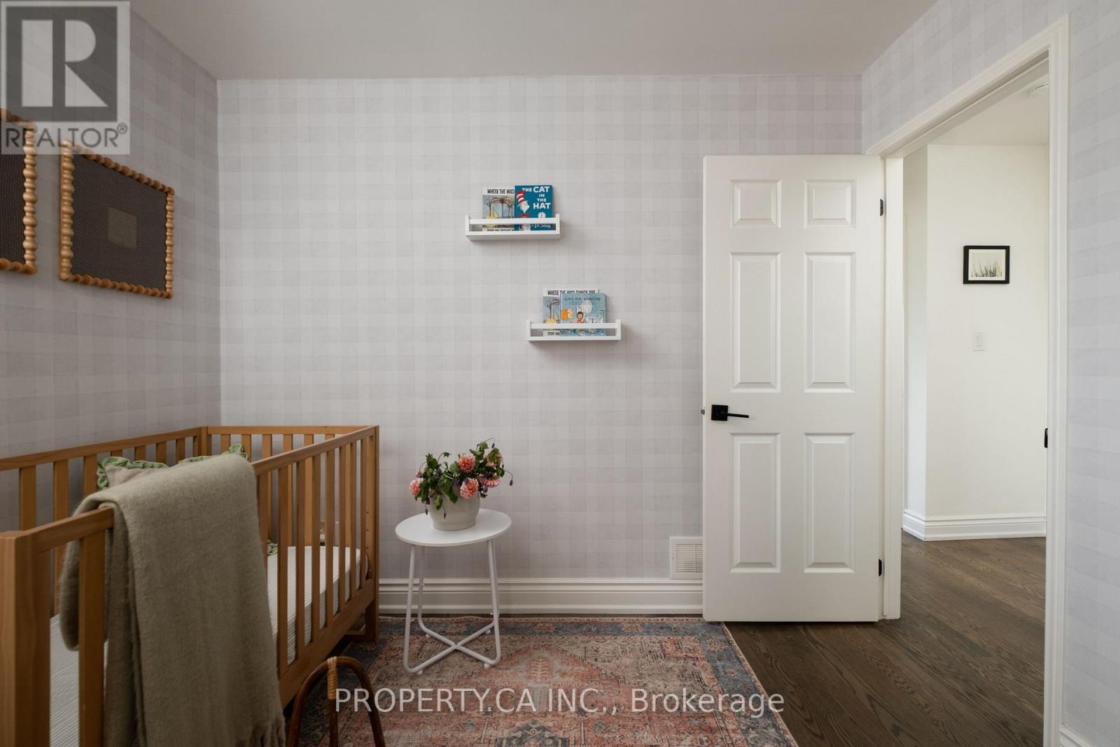 124 MILVERTON BOULEVARD - 17