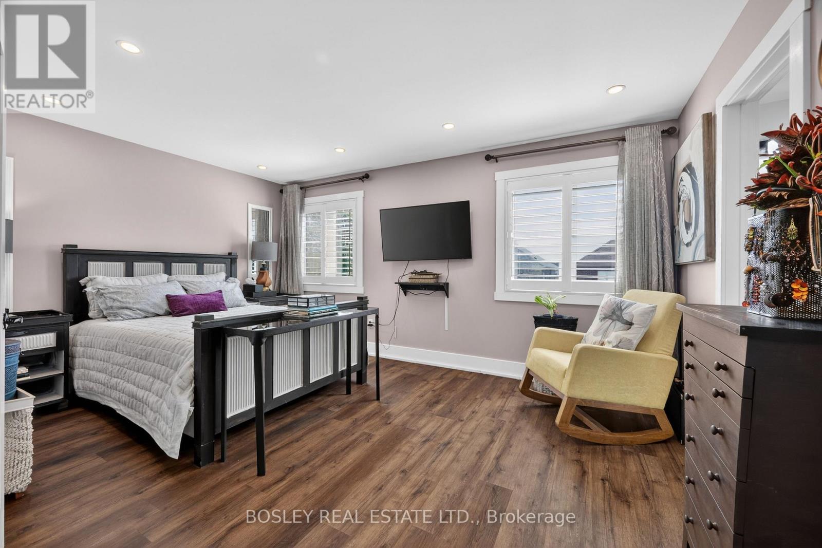 2 BETTINA PLACE - 14