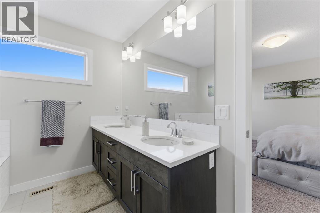 9 Sage Bluff Rise NW - 24