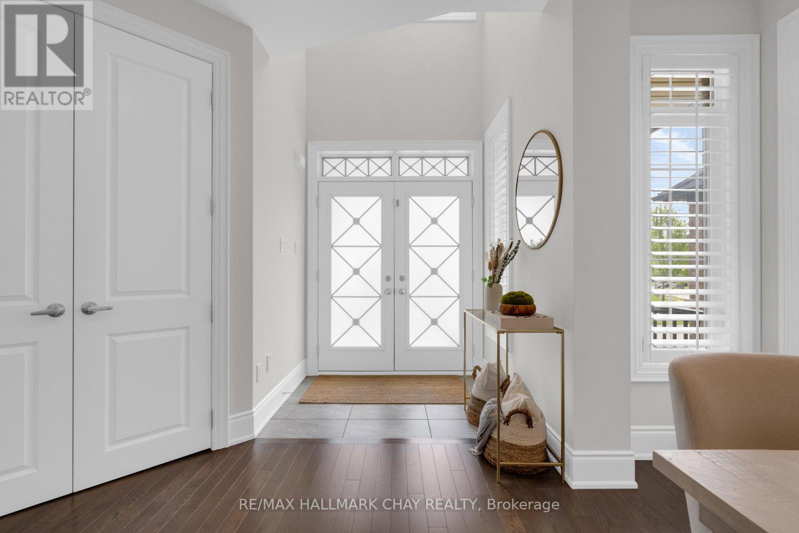 20 WESTMINSTER CIRCLE - Image 3