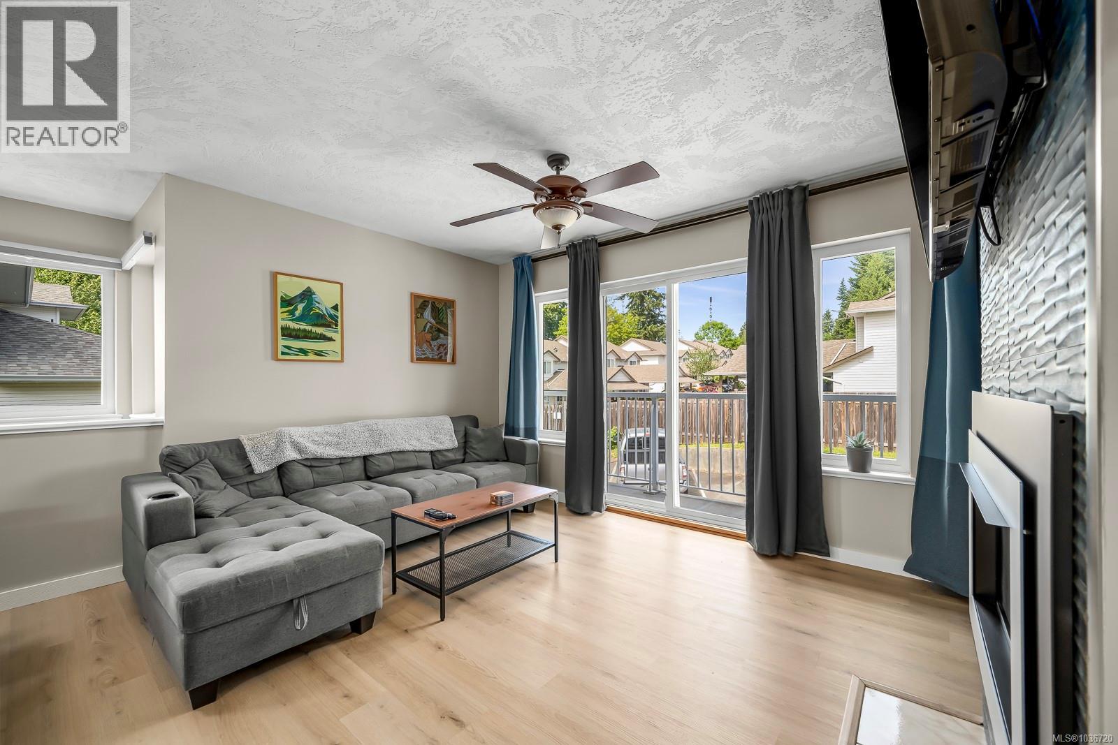 #203 4706 Alderwood Pl - 18