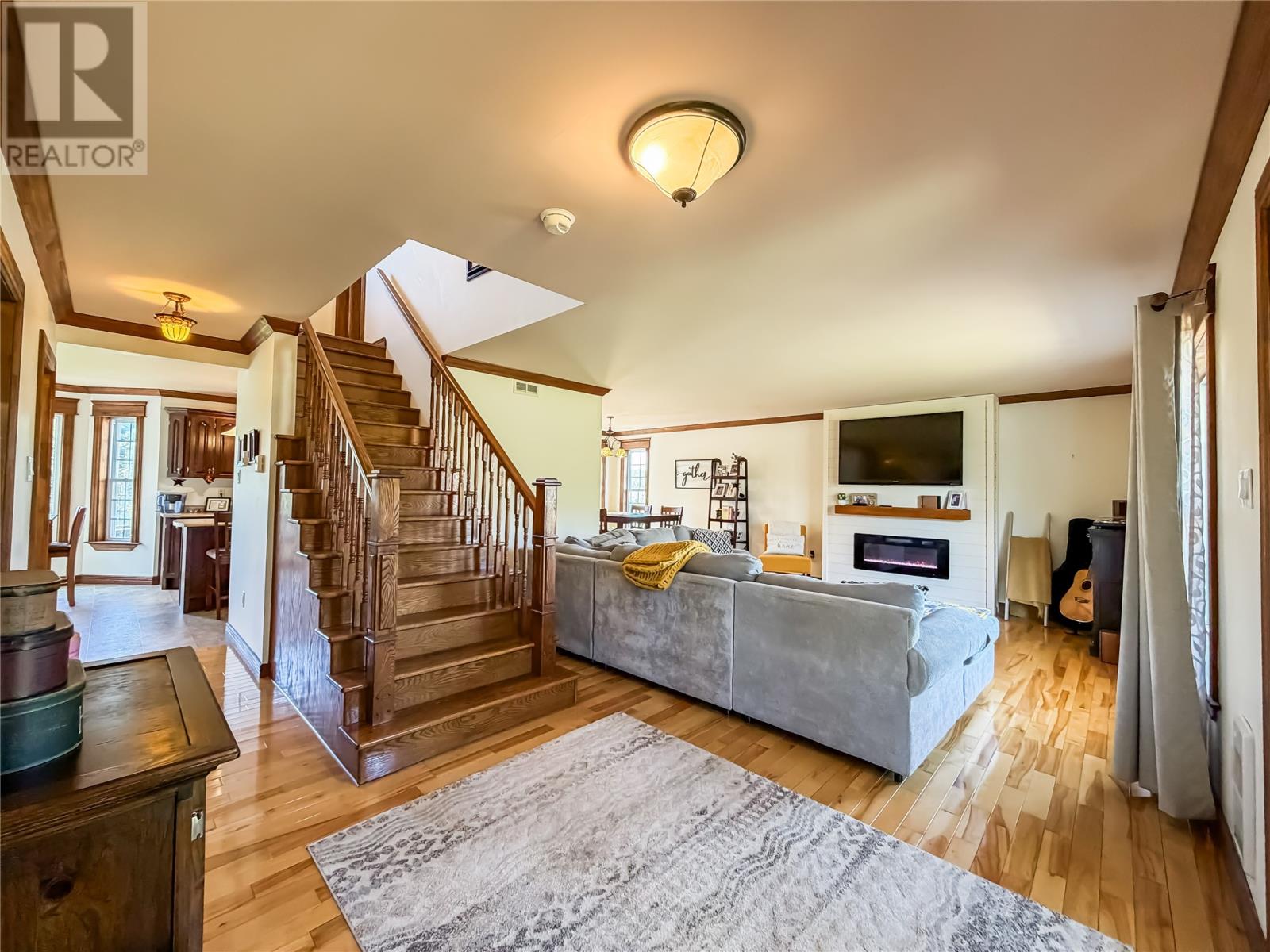 244 Main Street - 12