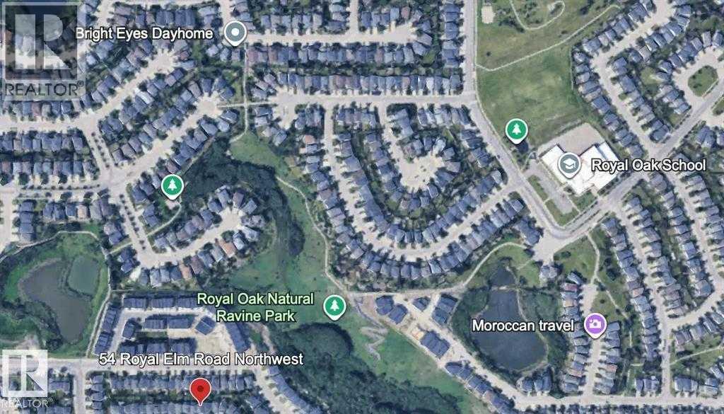 54 Royal Elm Road NW - 32
