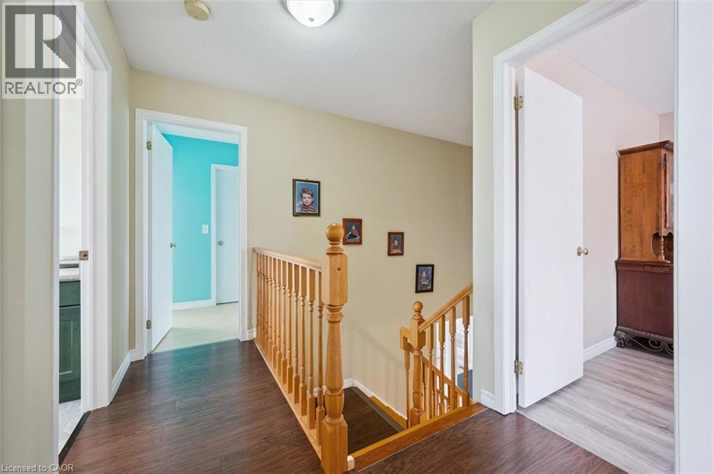 24 BUCKTHORN Crescent - 24