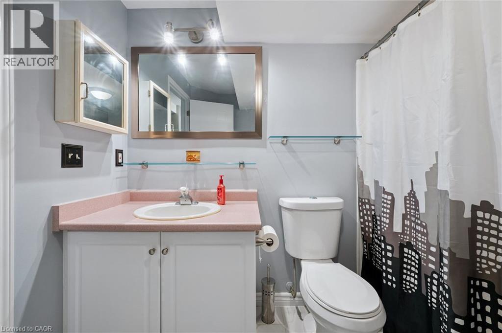 24 BUCKTHORN Crescent - 40