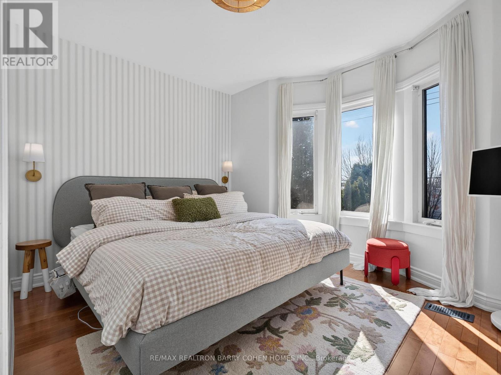 144 ROSEMOUNT AVENUE - 13