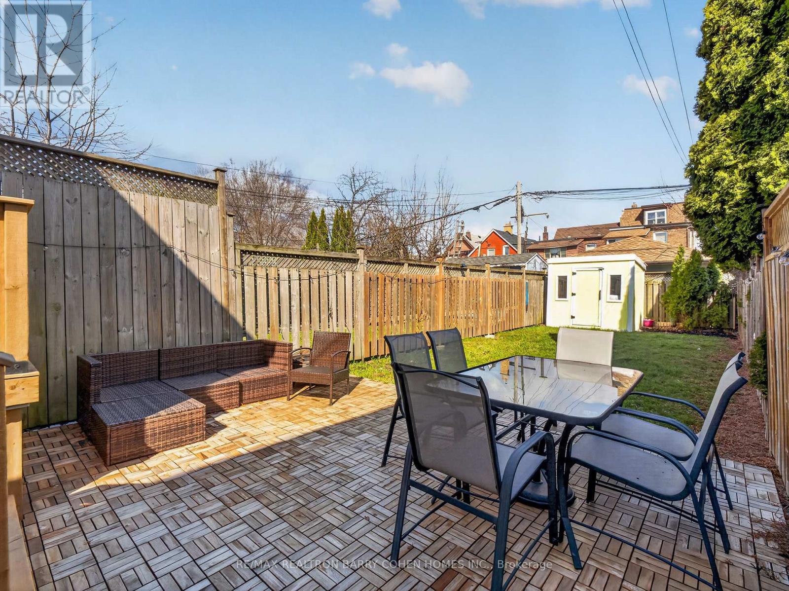 144 ROSEMOUNT AVENUE - 32