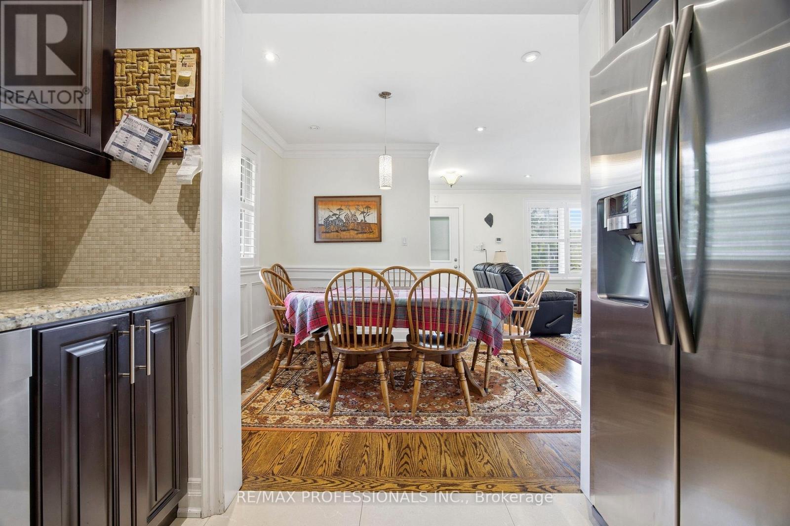 4 BEAVERBROOK AVENUE - 11