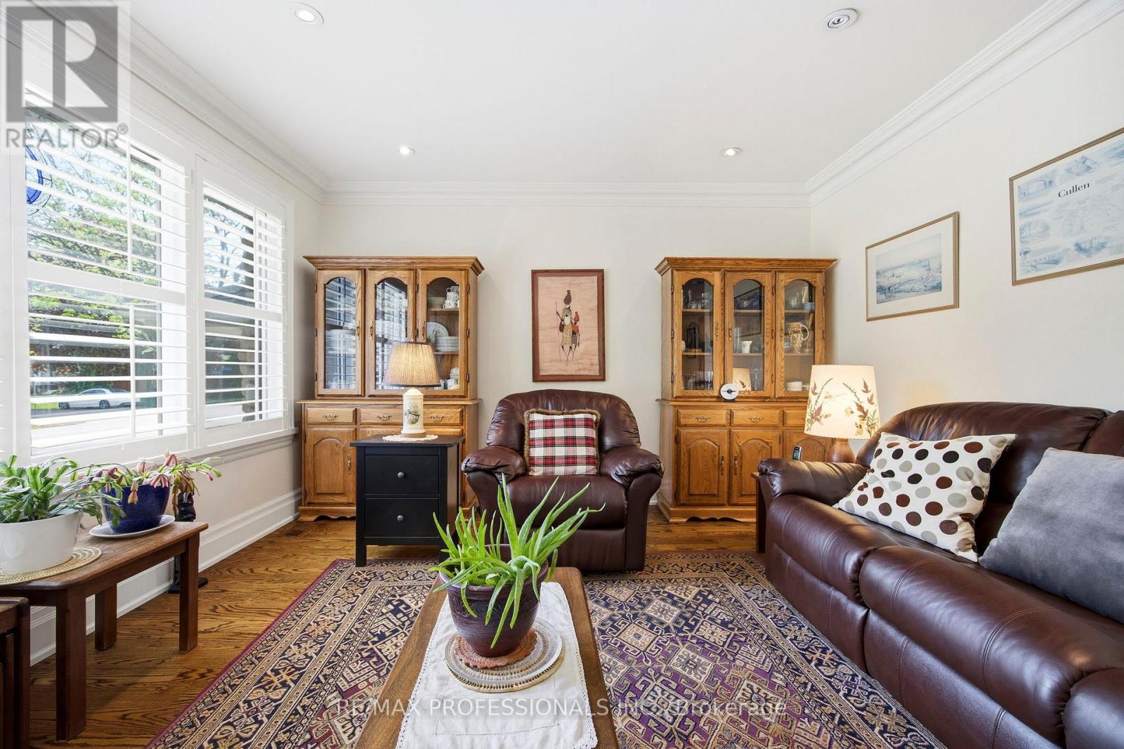 4 BEAVERBROOK AVENUE - 6