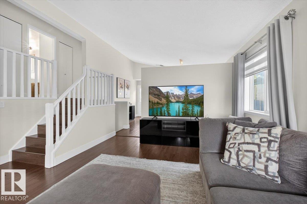 18520 77 AV NW - 14