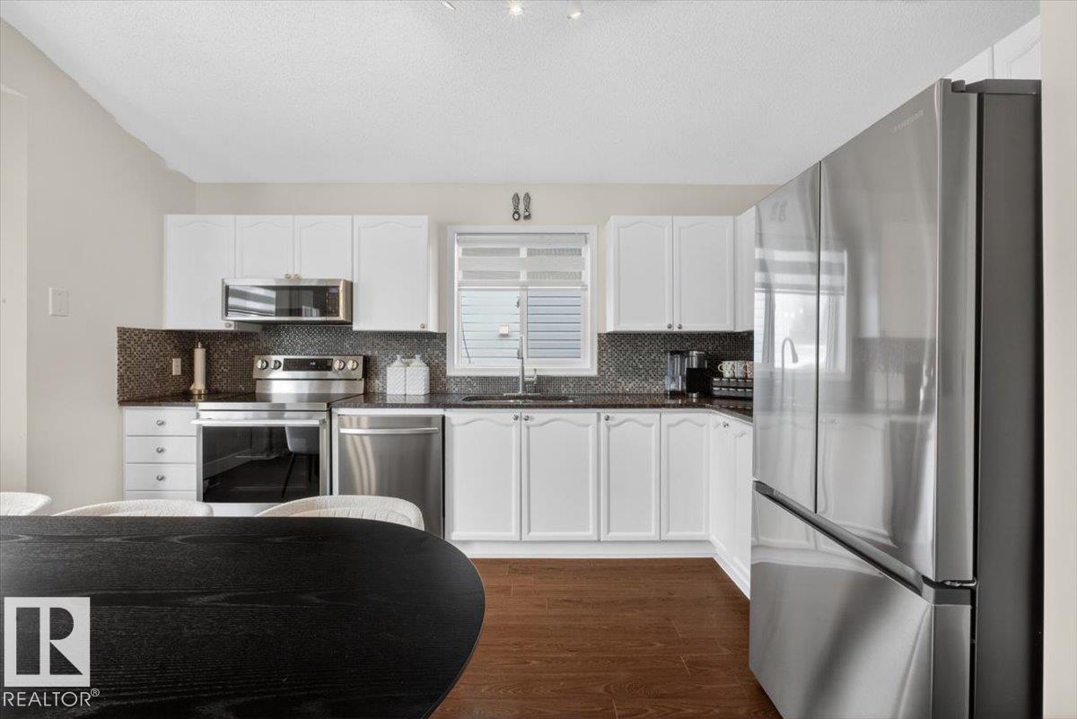 18520 77 AV NW - 21