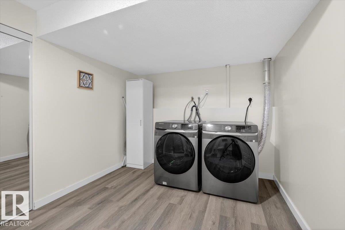 18520 77 AV NW - 49