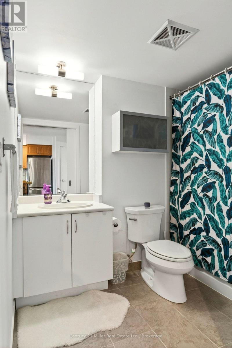 #562 209 FORT YORK BOULEVARD - 15
