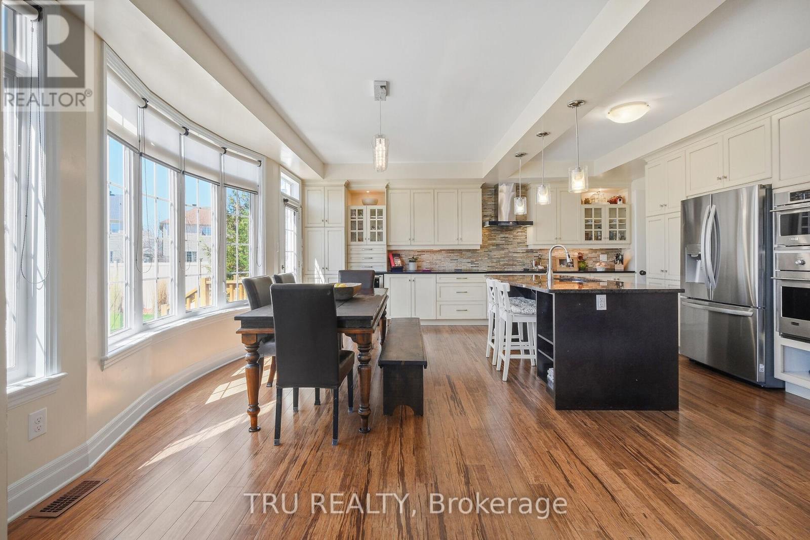380 BLACKLEAF DRIVE - 15