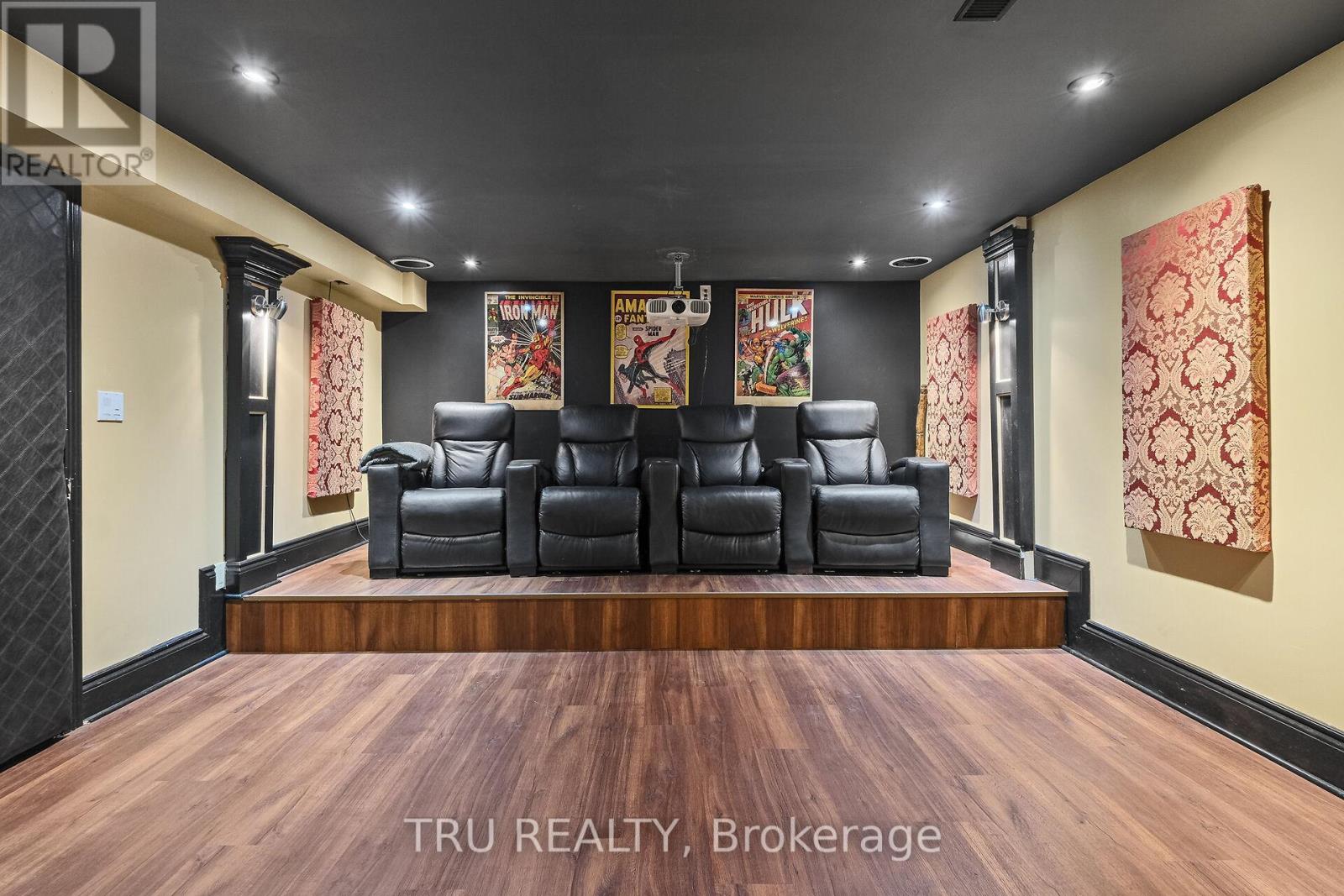 380 BLACKLEAF DRIVE - 40