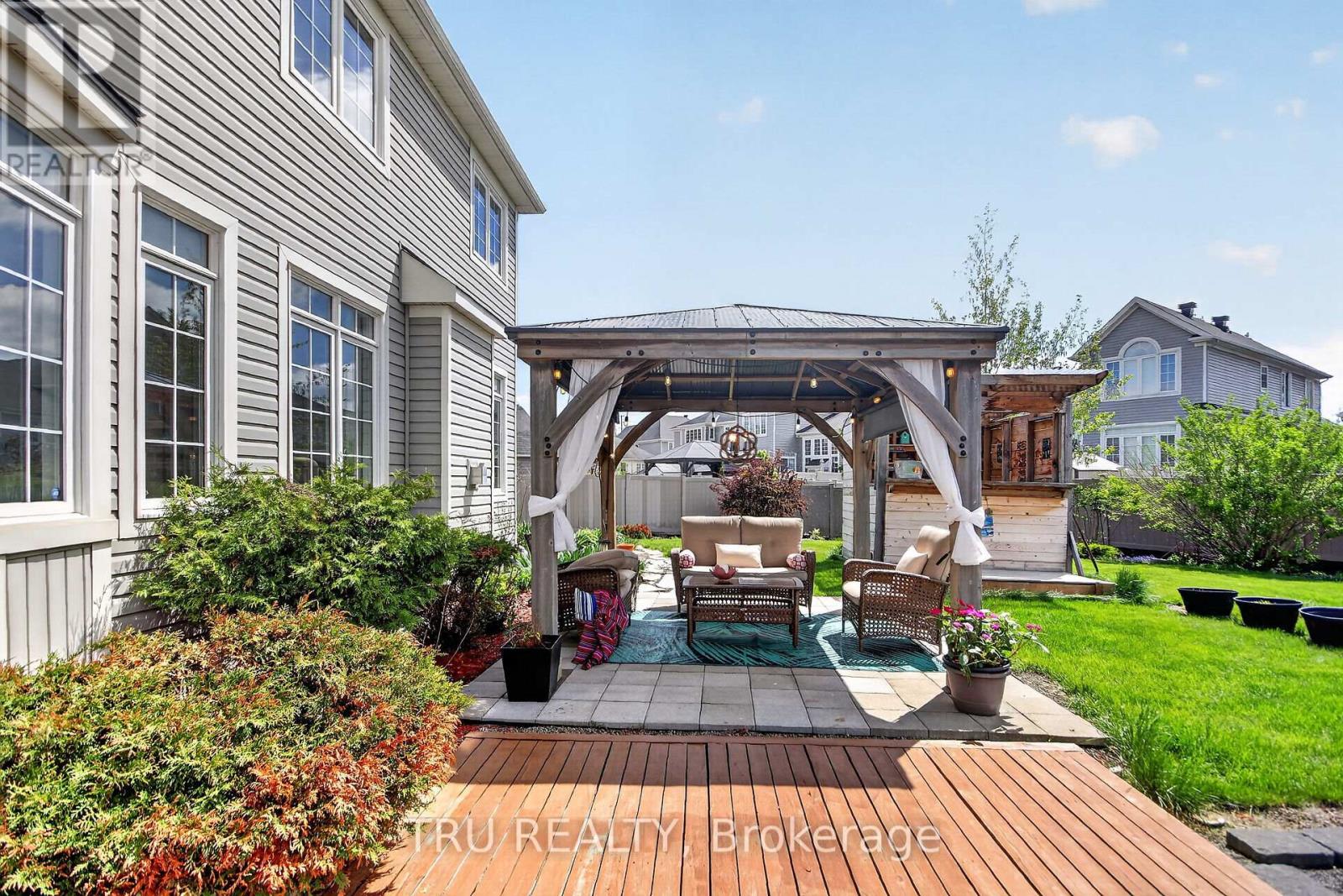 380 BLACKLEAF DRIVE - 49