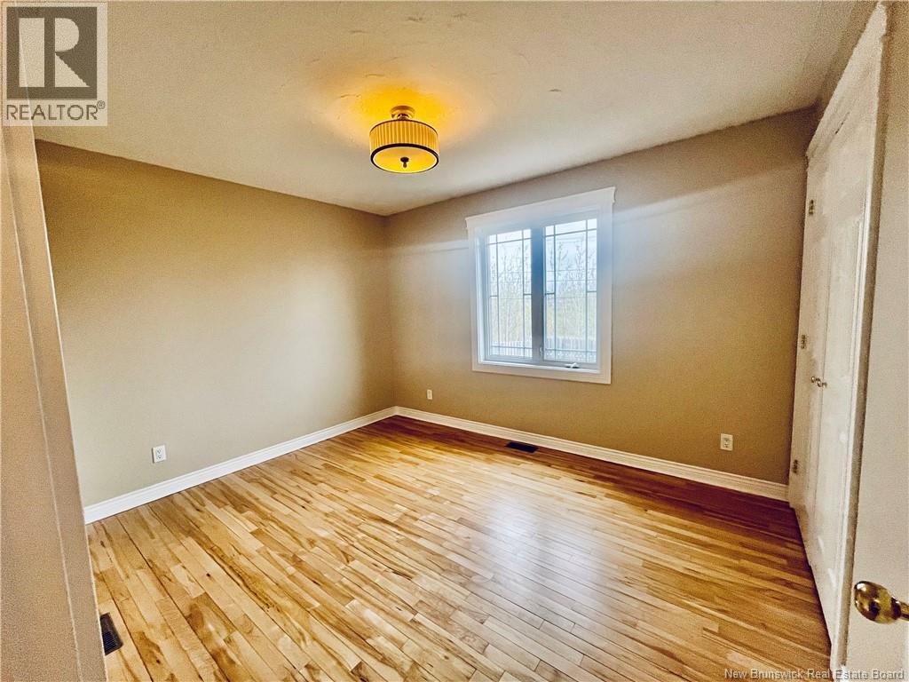 72 Bliss Carman Drive - 11