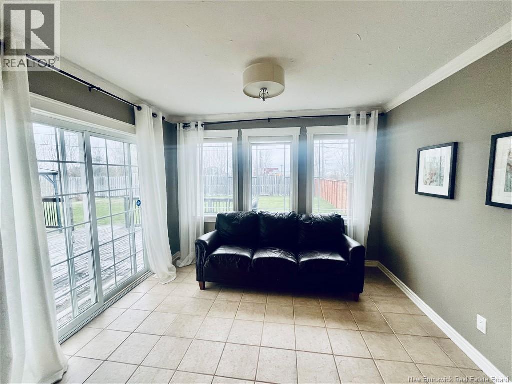 72 Bliss Carman Drive - 7